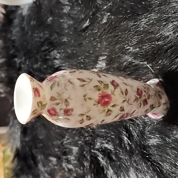 VINTAGE  LEFTON CHINA  BUD VASE CERAMIC. - Picture 3 of 6